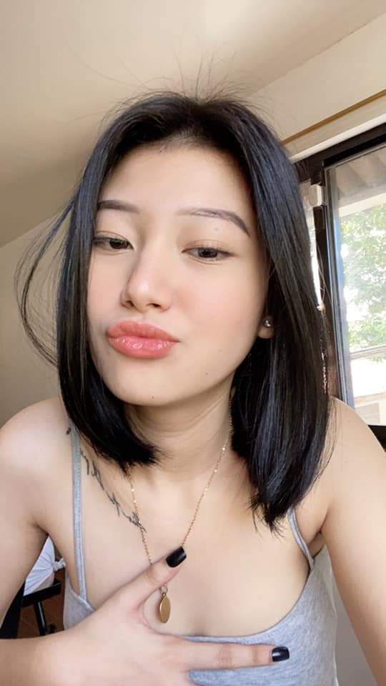 Sáng sớm bị cha dượng của quý khoẻ xoạc há mồm